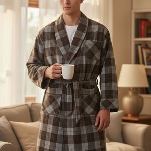 Vintage Bourbon Checkered Wool Robe